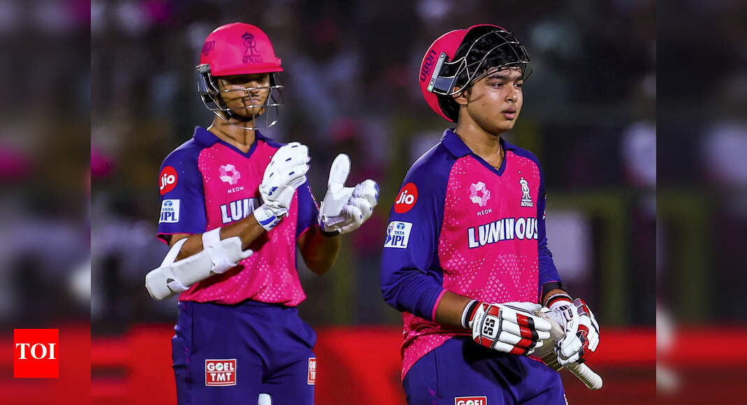 14-year-old’s fearless batting earns high praise from cricket legend | Cricket News