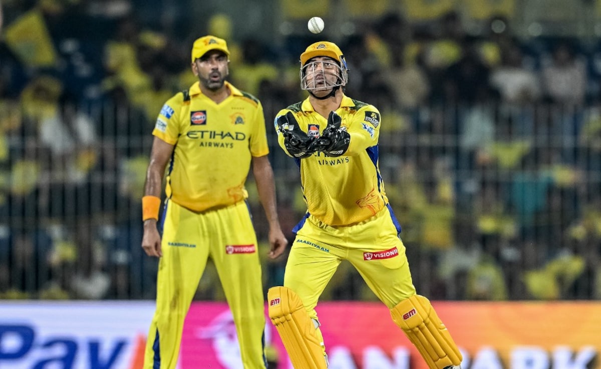 “Brain Stopped Working?” MS Dhoni, CSK’s ‘Experienced’ Players Face Savage Query After Biggest Loss In IPL vs KKR