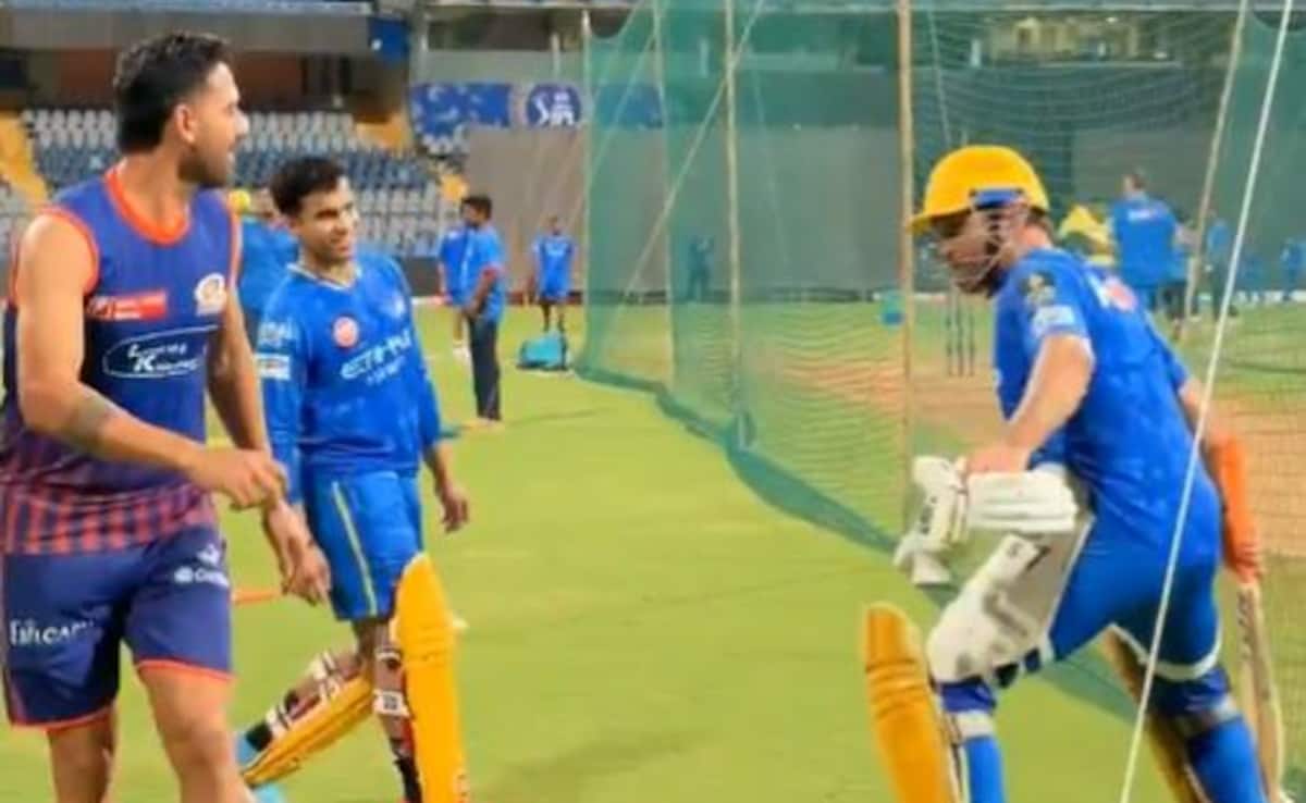 MS Dhoni Chases Mumbai Indians Star Deepak Chahar With Bat In Hand. Video Breaks The Internet