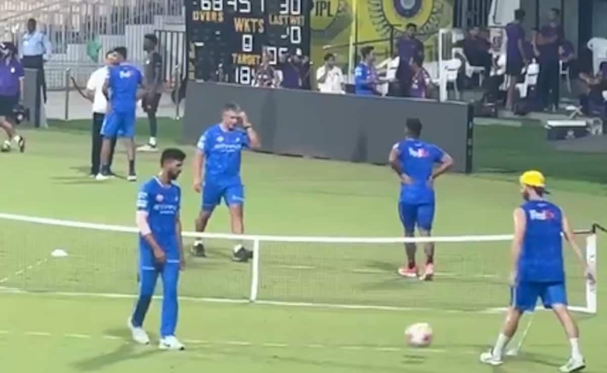 Ruled Out CSK Captain Ruturaj Gaikwad Seen Playing Football In Viral Video. Internet Says: “Forcefully…”